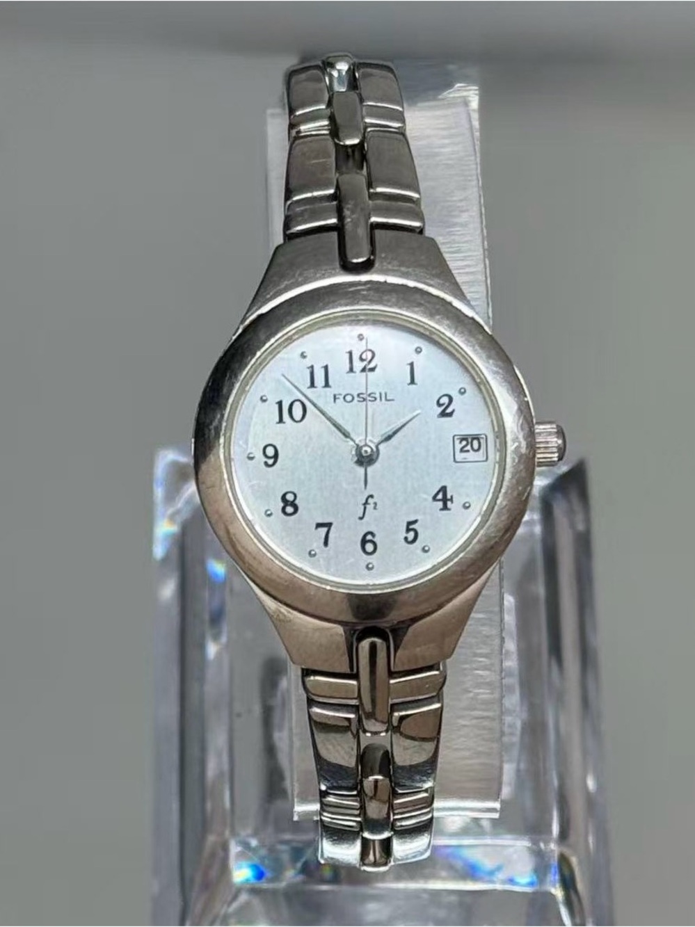 Vintage Fossil Women’s Quartz Silver Tone Watch 22mm Date New Battery Runs